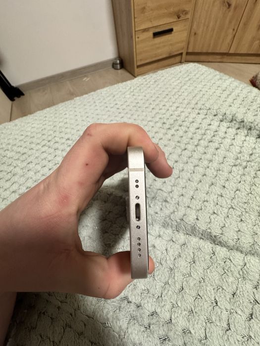 Iphone 13 mini 84% kondycja