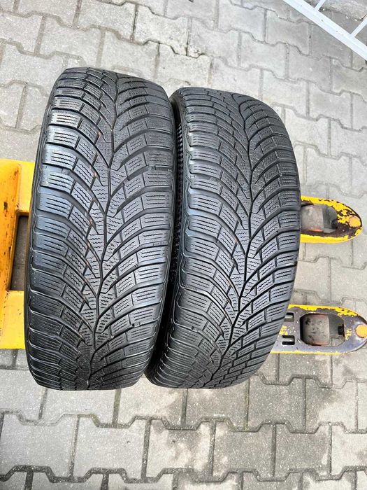 Opony zimowe  2x Continental Winter TS870 205/55 R16 DOT22 5mm #3531