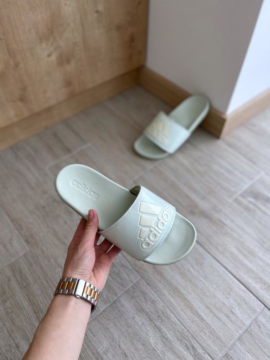 Adidas Adilette Comfort Slides