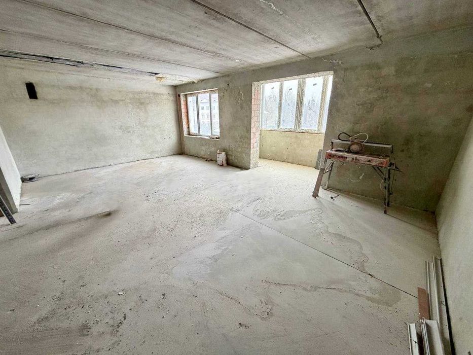 Простора квартира у новобудові / м.Трускавець