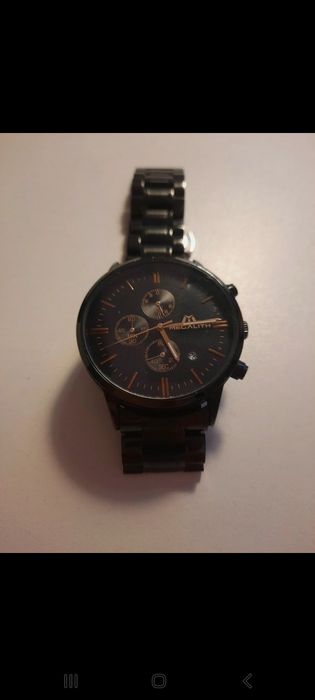 Czarny zegarek MEGALITH