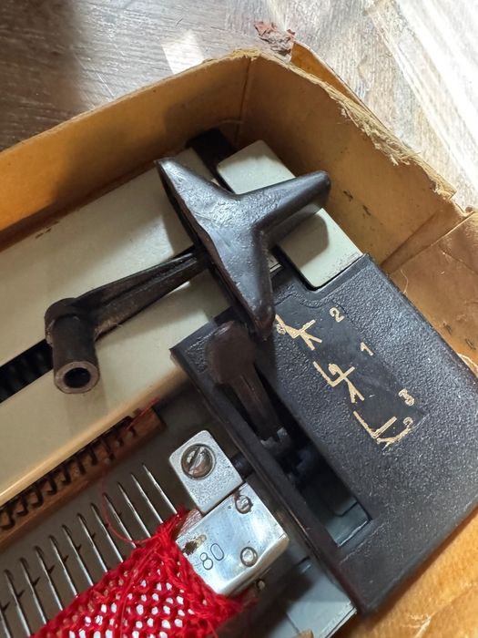 В'язальна машина "Рута 85