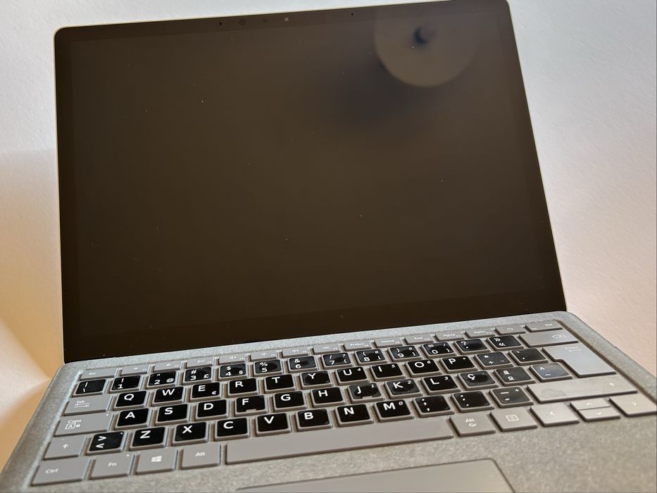 Microsoft Surface Laptop | Core i7, Bateria NOVA, Ecrã TÁTIL