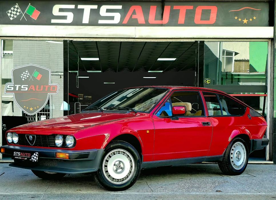 Alfa Romeo GTV