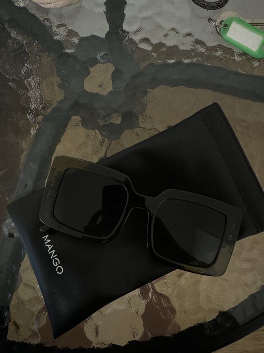 Продам окуляри від Mango