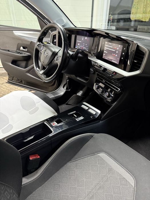OPEL  MOCA   e  2022
