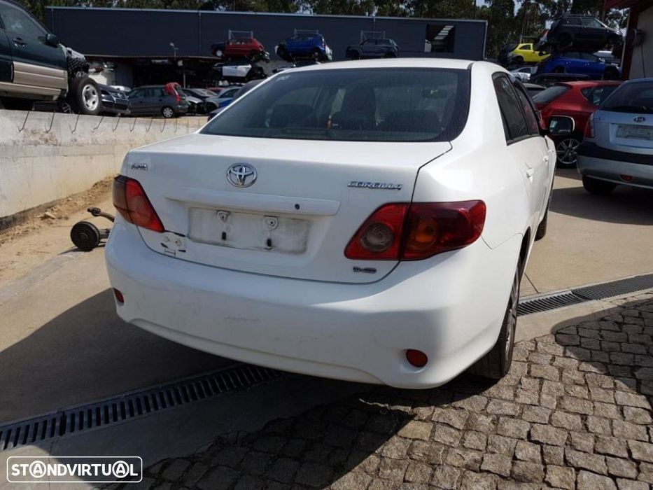 Toyota Corolla 2009 4 portas para peças