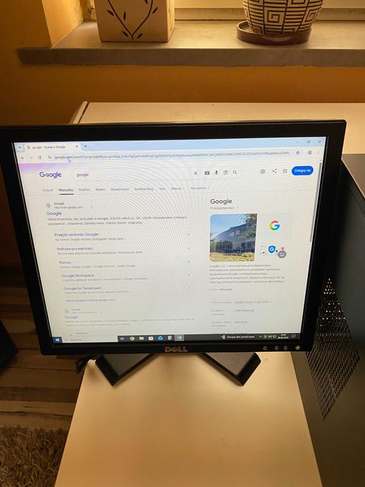 Komputer PC Intel J1900 8GB RAM SSD 240GB + Monitor Dell 17" Windows 10 Pro