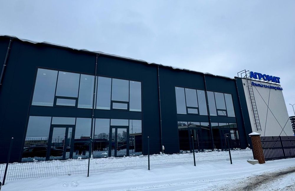 Пропонуємо до оренди сучасні комерційні приміщення біля ТЦ Баобаб, Ров