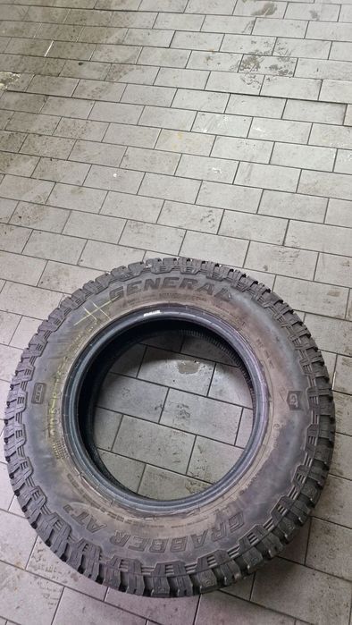 4 PNEUS 205R16C GENERAL GRABBER AT3 110/108S COM MAIS DE 90% PISO