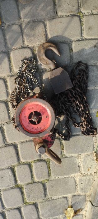 wciągarka łańcuchowa ,wciągnik ,bks ,rug cug , raczej 3 t , rozebrana