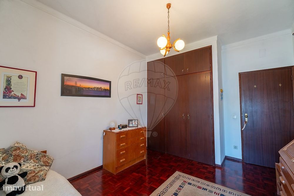 Moradia T4 para venda