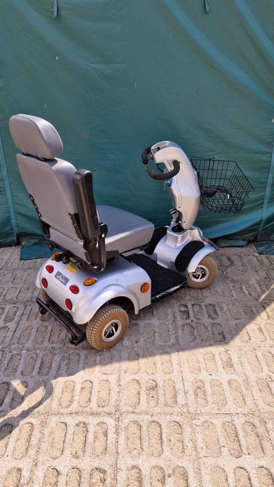 Skuter wózek inwalidzki elektryczny dla seniorów KOSZYK Dietz Agin