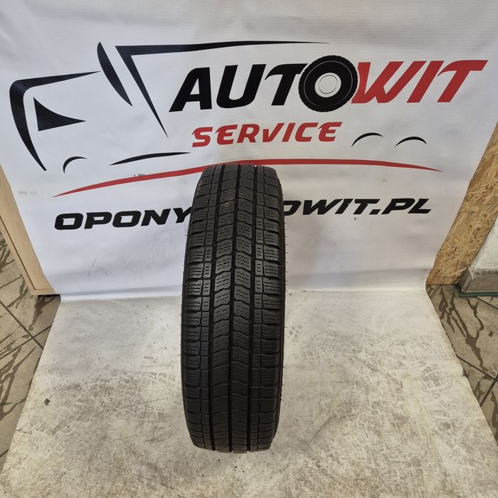 215/75R16C Kleber zima