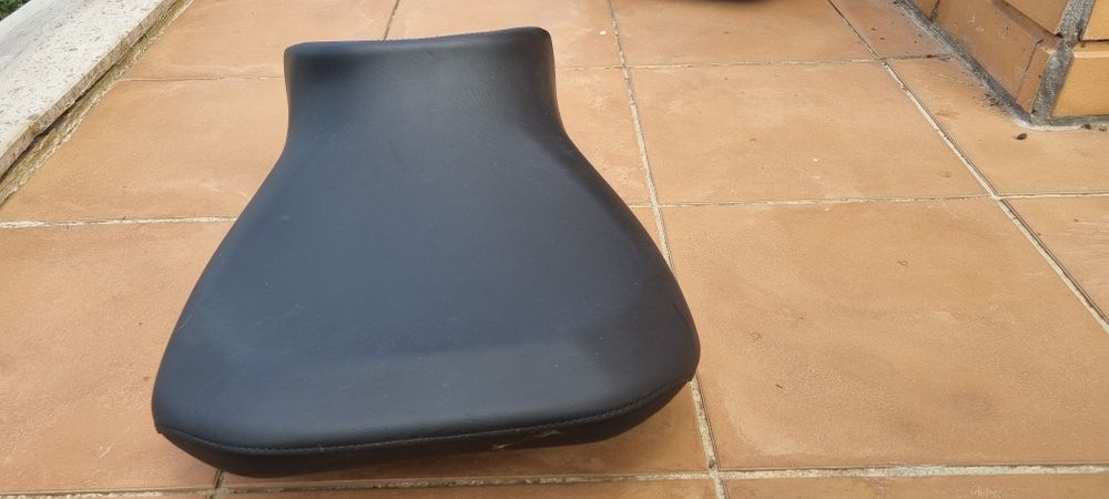 Banco Condutor Rebaixado Original BMW R1200GS / R1250GS / GSA