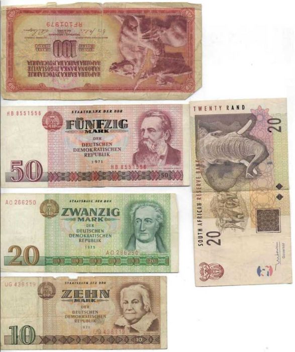 Stare banknoty: mark, dinar, rand