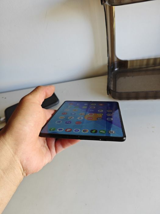 samsung galaxy  fold3