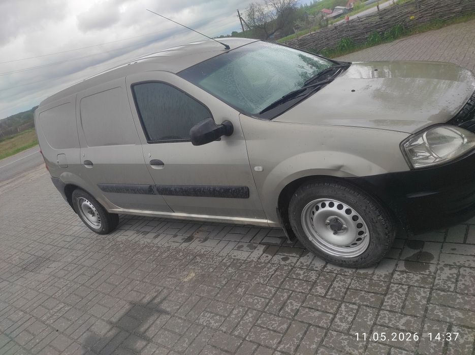 Reno Lada Largus Лада Ларгус
