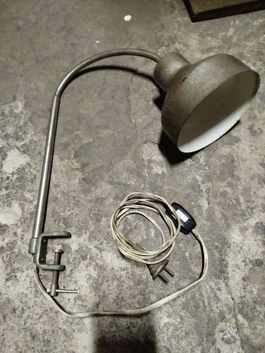 Stara Lampa warsztatowa PRL