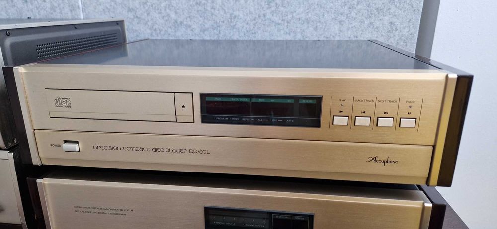 Accuphase DAC DC-81L + Transport DP-80L – referencyjny zestaw Hi End - UNIKAT !