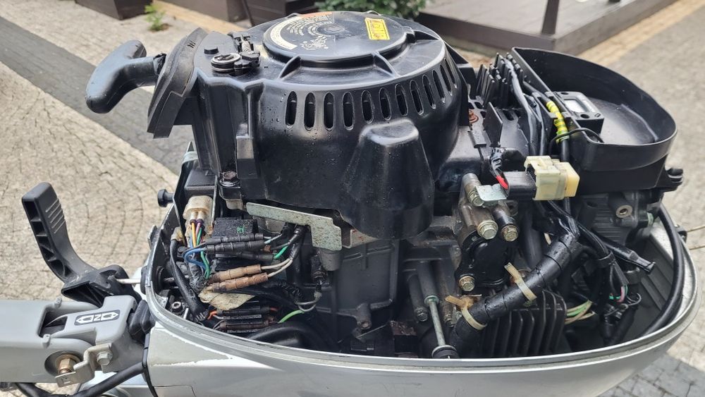 silnik Honda 20 KM z rumplem