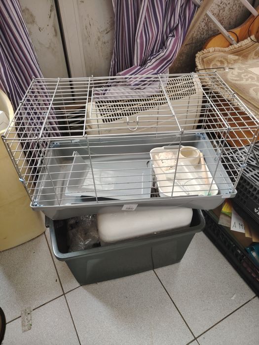 Gaiola ou habitação para coelho L