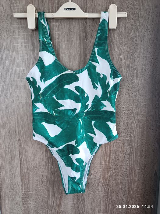 Купальники жіночі