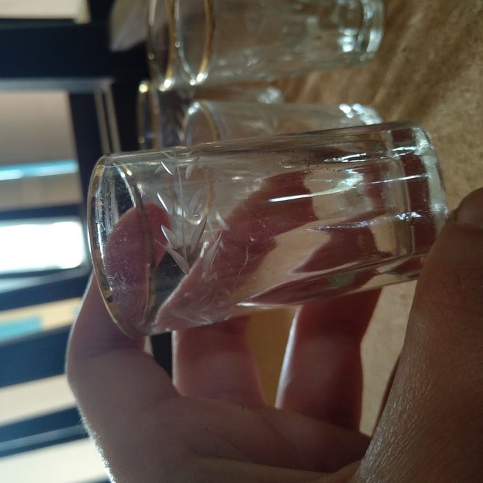 6 copos licor