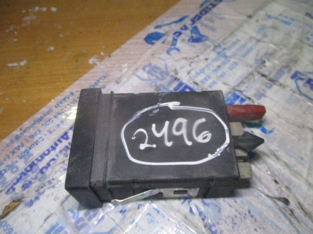 Botão / interruptor aquecimento de bancos VOLKSWAGEN Passat (3B2)