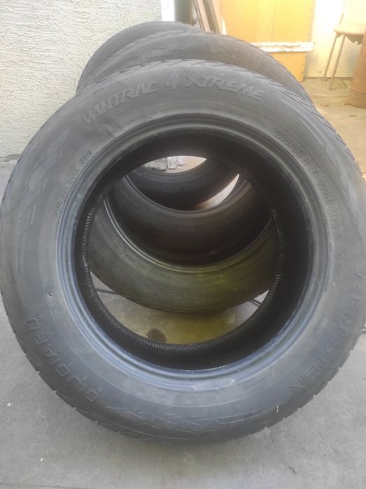 Шини 235/60 R 17
