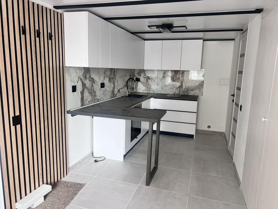 Продаж 1к квартири близько центру по вул.Стадникової.