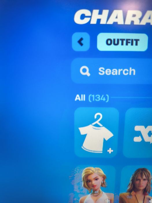 Обміняю на аккаунт в валорант