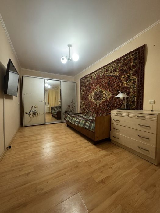 3-кімнатна квартира на Автовокзалі, 2 поверх, цегла‼️