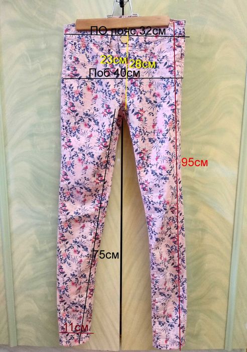 Джинсы для девочки нежно розовые в цветочек на рост 155-160см