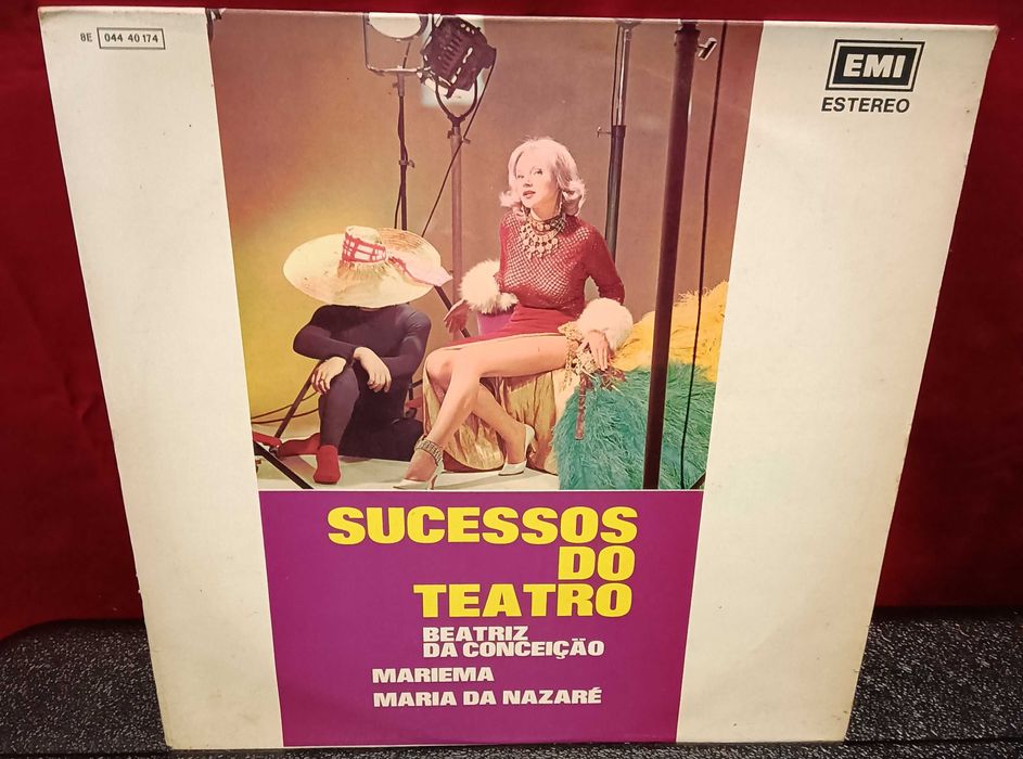 6 LPs em vinil varios artistas varios temas