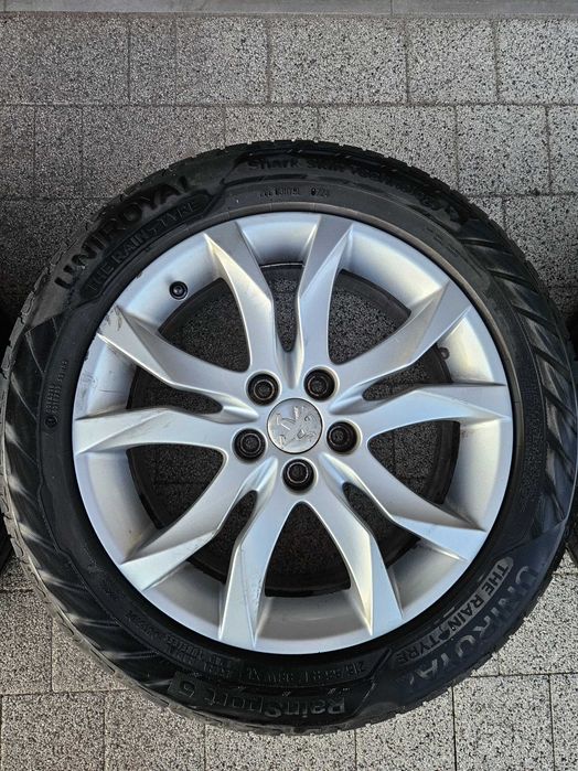 Komplet kół letnich 17 cali, 5x108, 215/55 Peugeot 508