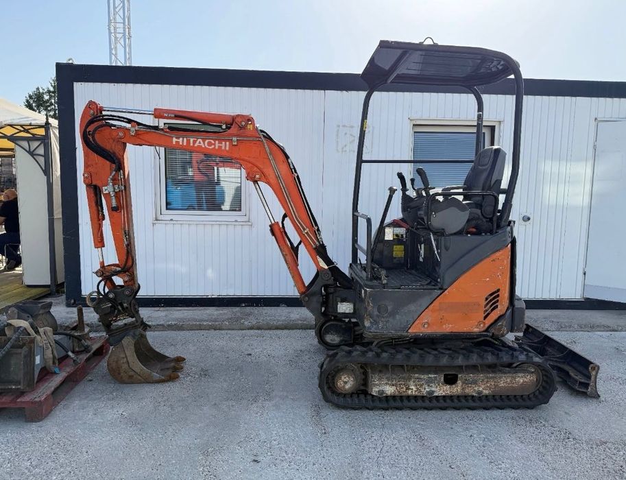 Giratória Hitachi zx17u