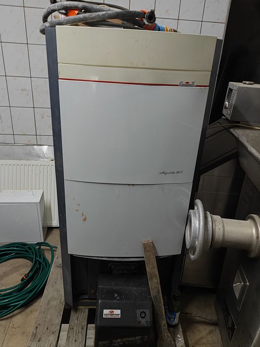 Piec na olej 20kw ze zbiornikiem francuski