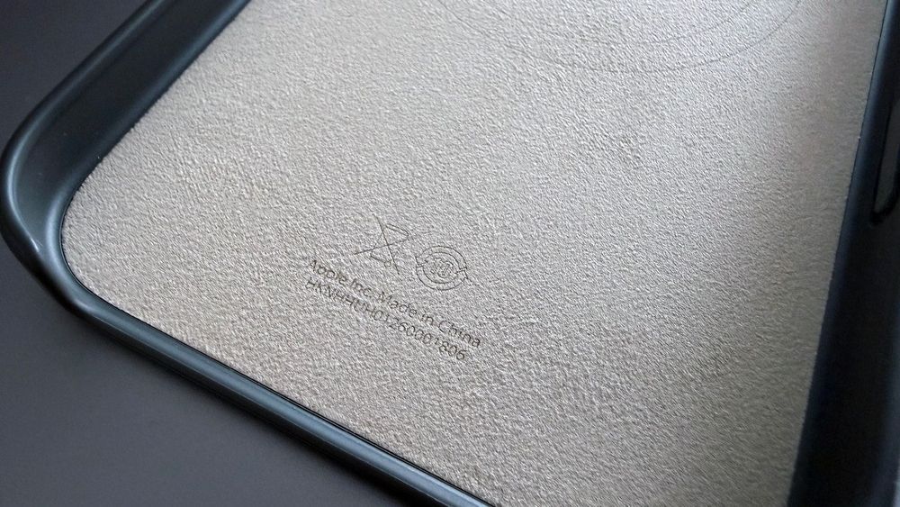 Etui BEATS zgodne z MagSafe do iPhone 17 Pro MAX