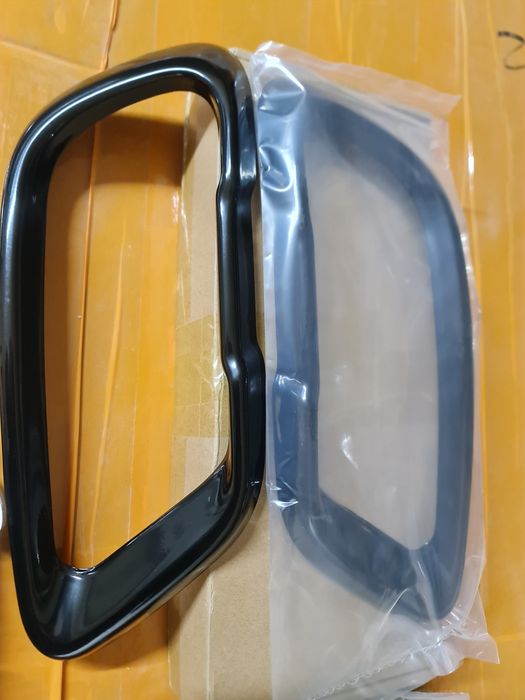 Накладки черные на насадки выхлопных труб  BMW X5 G05 , X6 G06, X7 G07