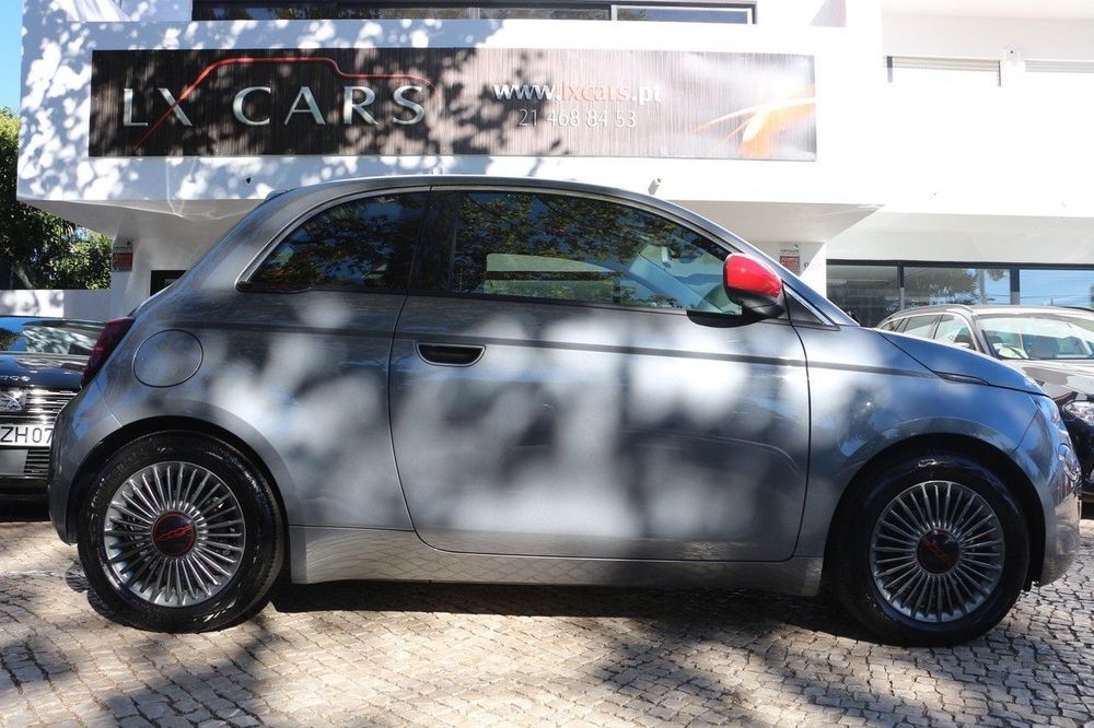 Fiat 500e C (RED)63823941464321122