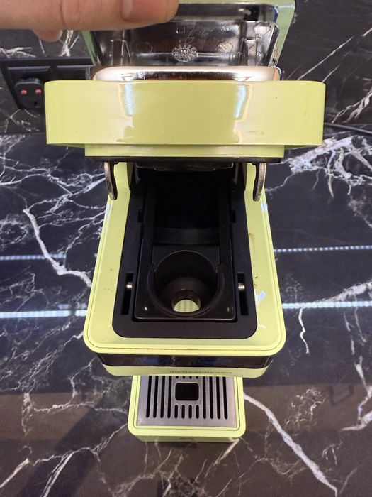 Капсульна кавоварка еспресо іlly Y3 230V Італія D IPSO