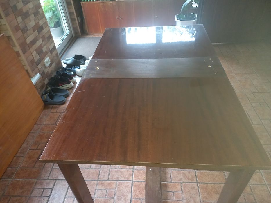 Продам стол раскладной 1.2/2.20×0.75 натуральное дерево