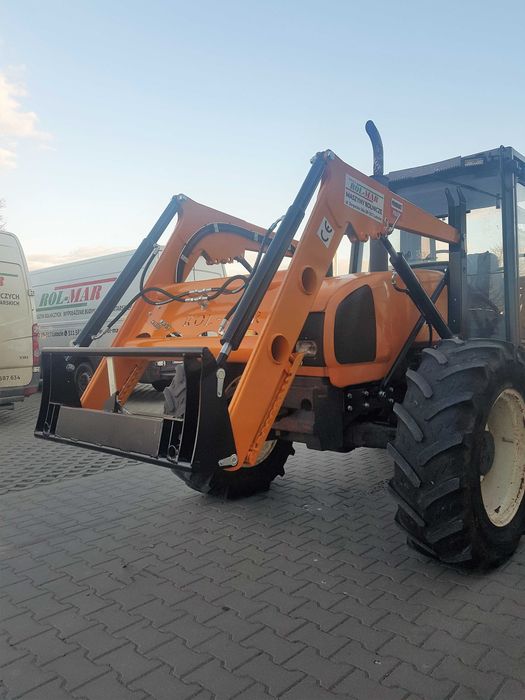 Tur, ładowacz czołowy Renault MWM Ceres 75 85, 80.12, 75.30 Montaż.