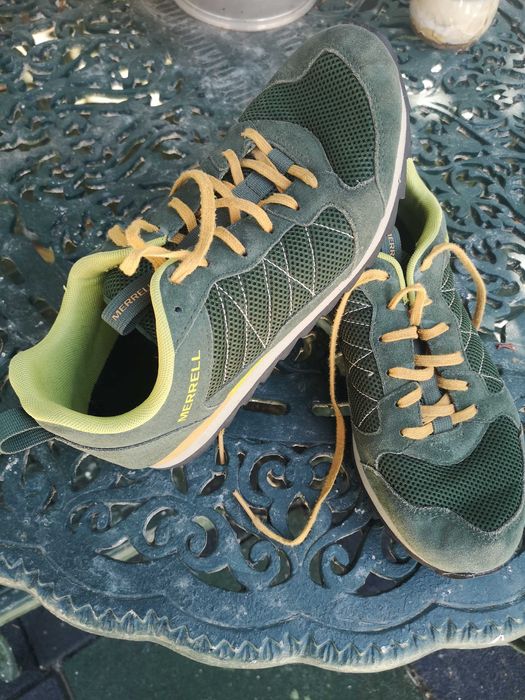 Par de Ténis Merrel