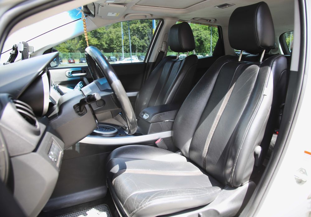 Продам Mazda CX-7 2008