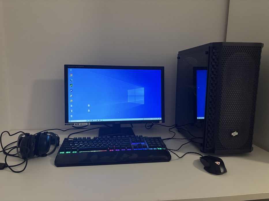 Komputer stacjonarny zestaw