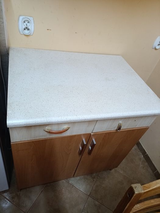 Oddam za darmo zestaw mebli kuchennych