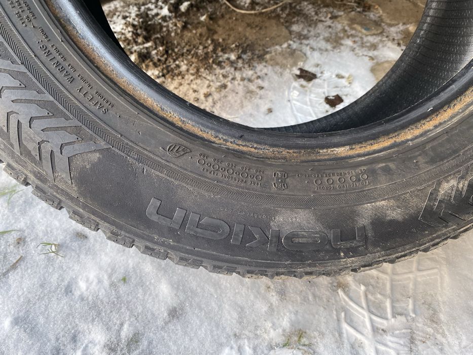 Шини Nokian 195/65/15 Зима Шип