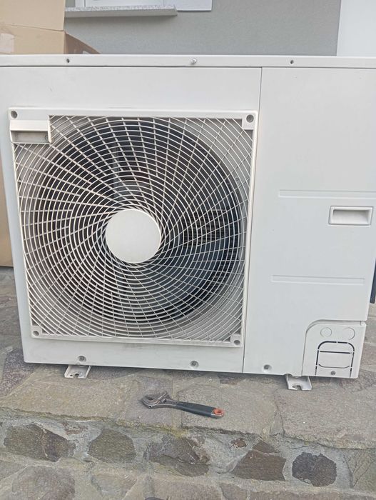 Buderus pompa ciepła WPLS 9kw uszkodzona sprężarka